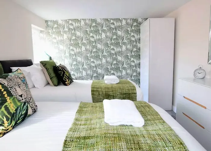 The Old Bank - Your Apartamento