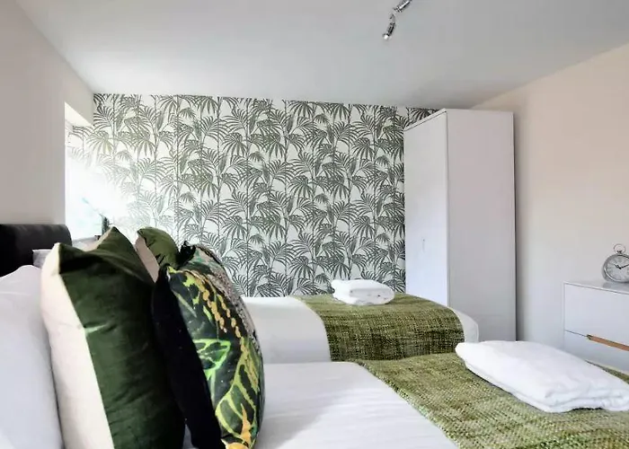 The Old Bank - Your Apartamento *